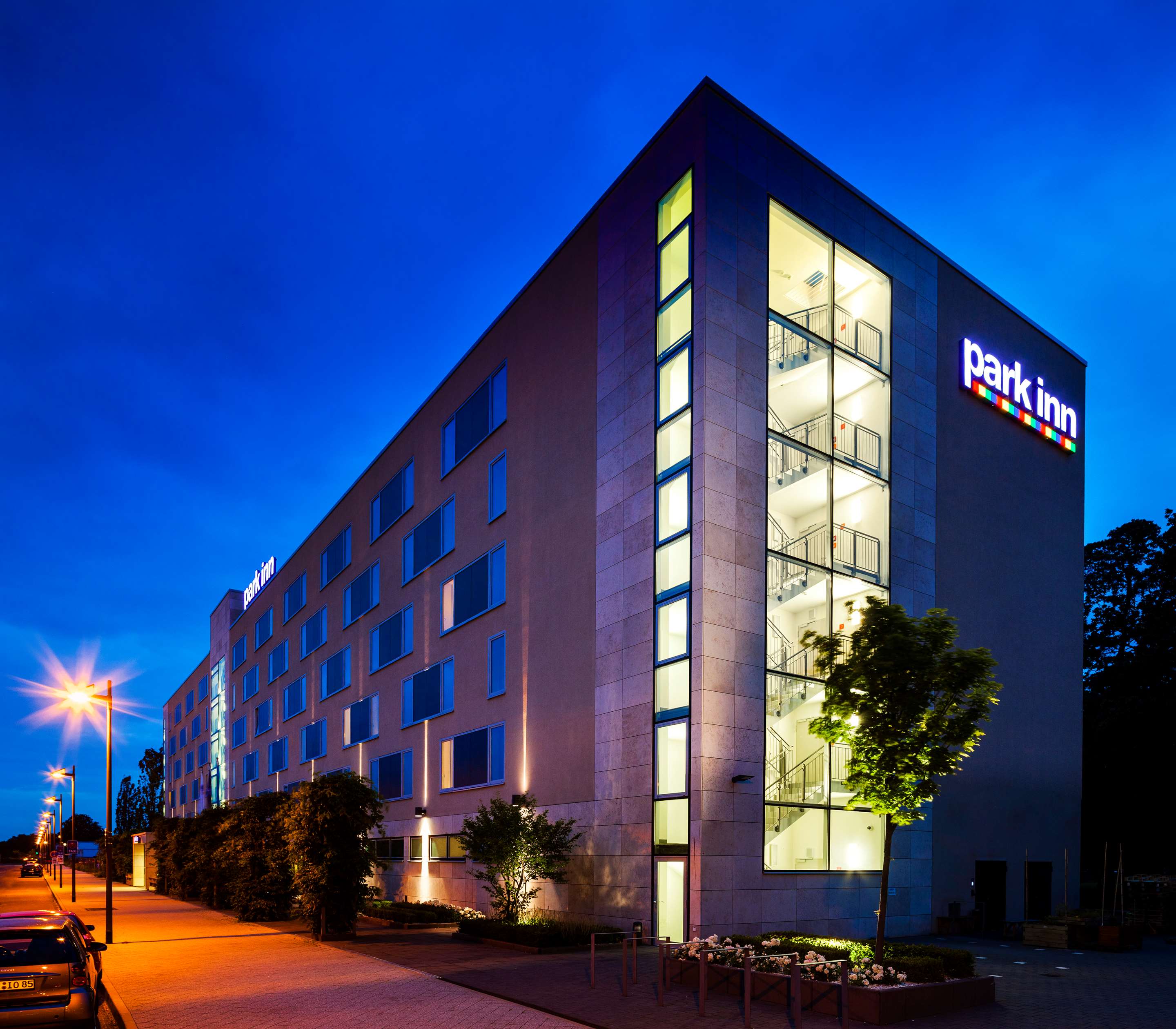 Frankfurt Airport Hotel Park Inn By Radisson - 