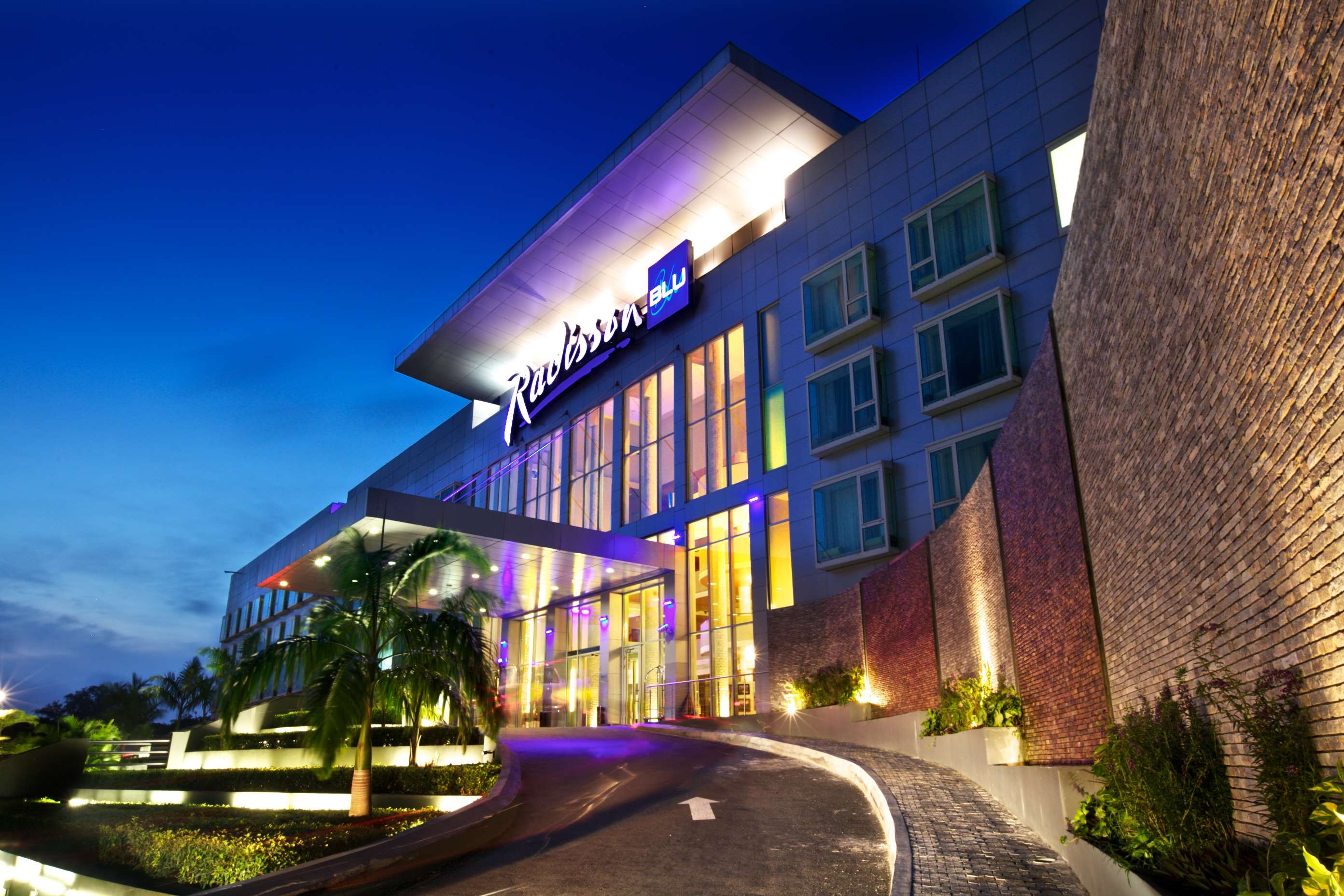 Top 5 Abuja Hotels Perfect for a Weekend Getaway