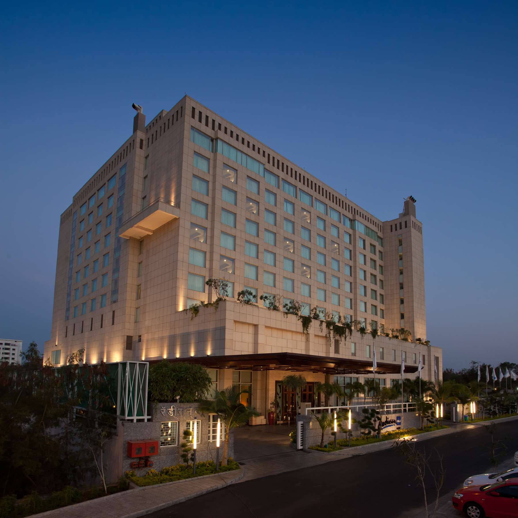 1800px x 1800px - Hotels in Nagpur | Radisson Blu Hotel Nagpur
